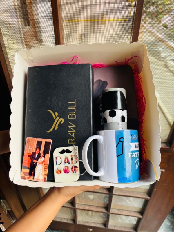 Father’s Day Premium Gift Hamper – Celebrate Dad in Style