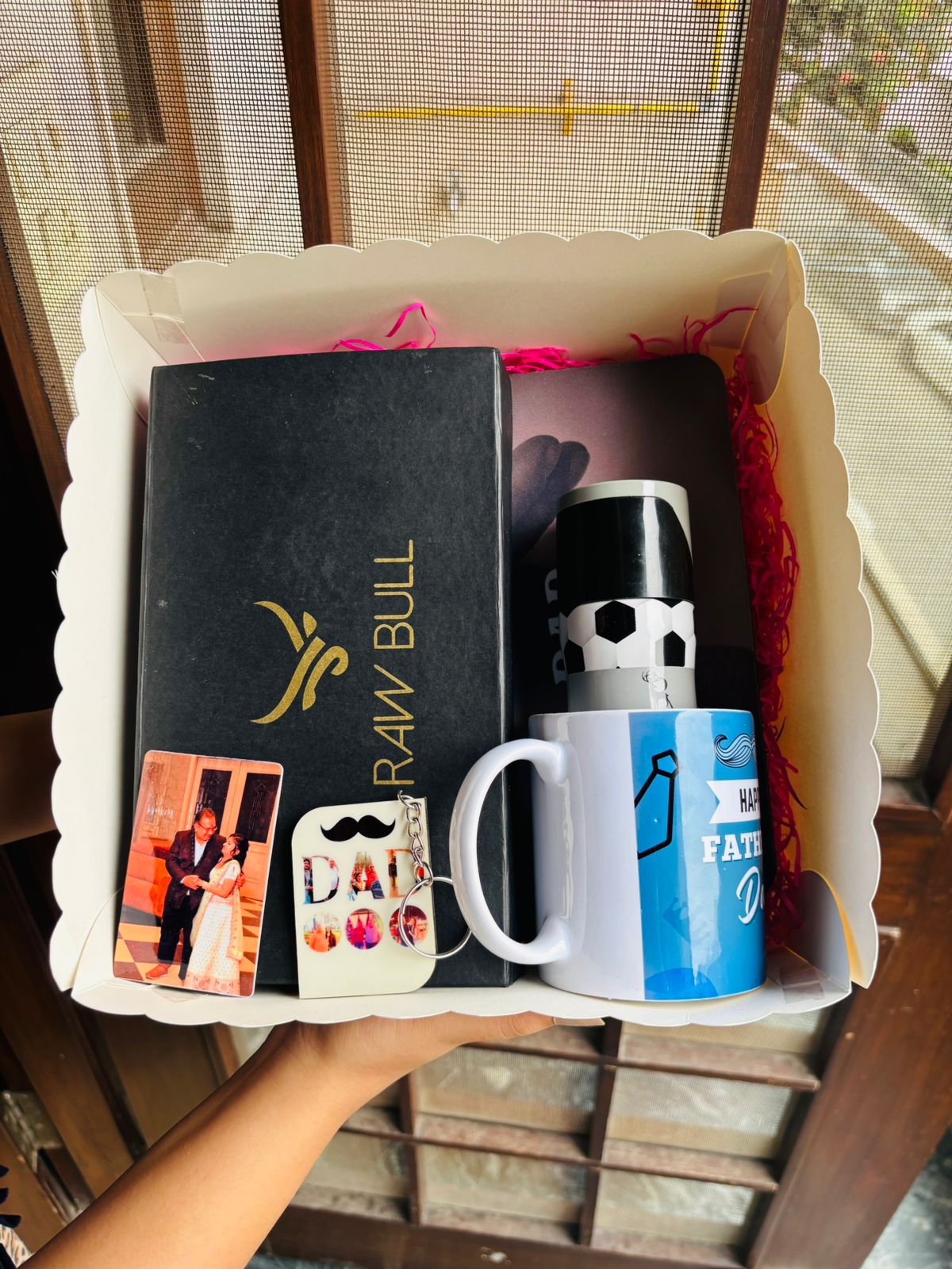 Father’s Day Premium Gift Hamper – Celebrate Dad in Style